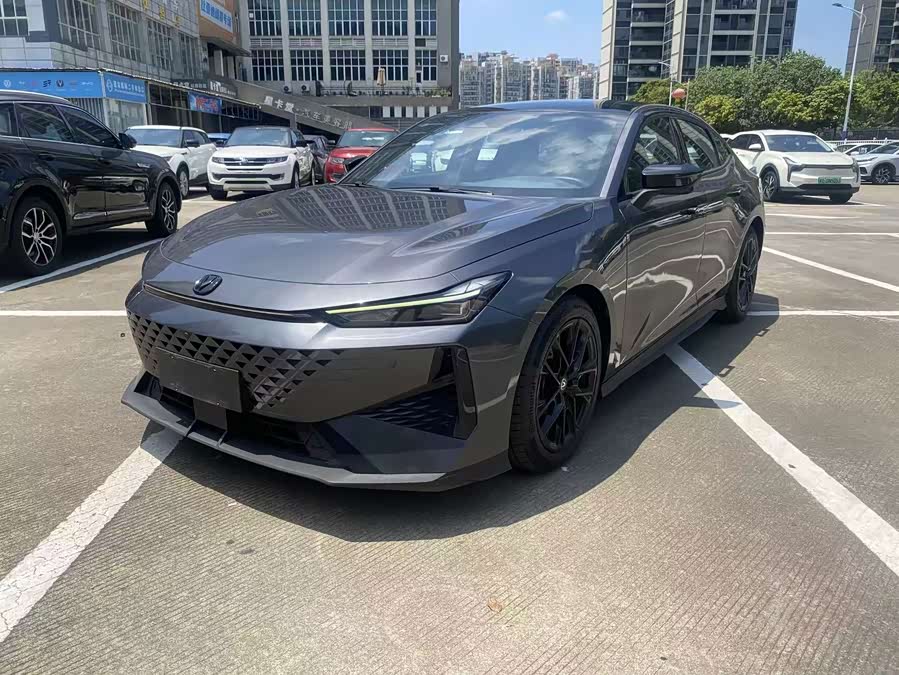 Changan UNI-V 2023 1.5T Sport