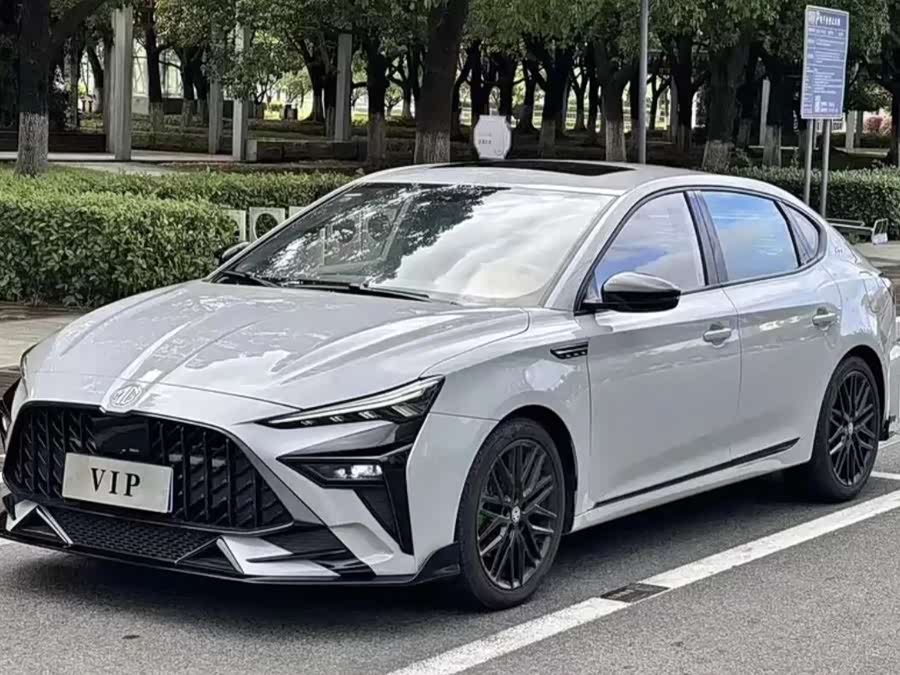 MG6 2025 1.5T XLINE Hunter