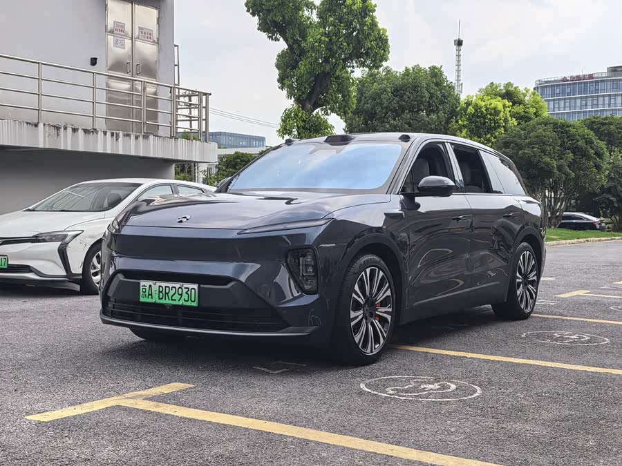 NIO ES8 2023 100kWh Executive