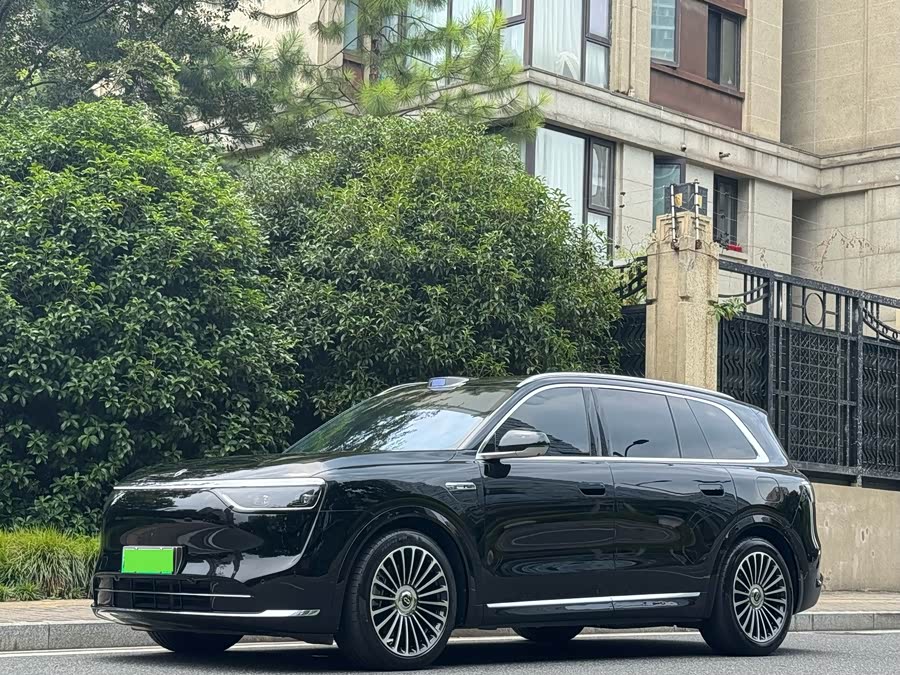 AITO M8 2025 Range Extender Max+ Version 53.4kWh 6-Seater (192-Line Laser Radar)