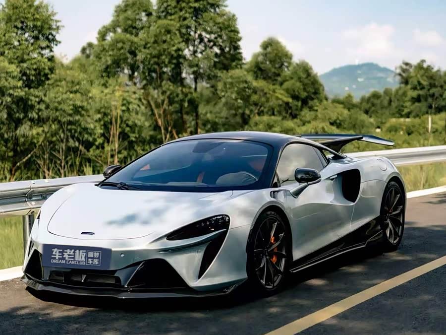 Artura 2023 3.0T Hybrid Standard