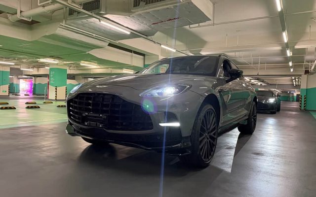 Aston Martin DBX 2025 4.0T V8 707
