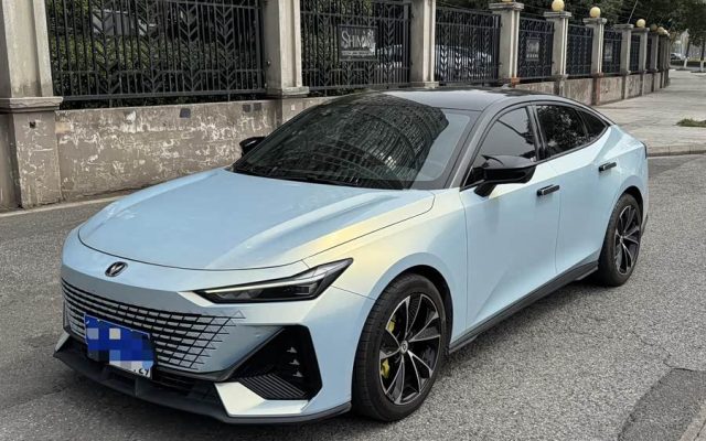Changan UNI-V 2022 1.5T Sport