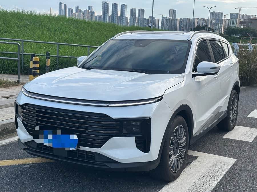 Jietu X70 PLUS 2025 1.5T Elite 5-seater