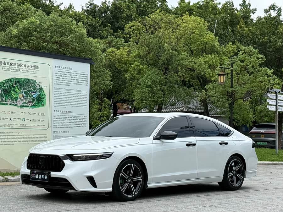 2023 260TURBO Refined