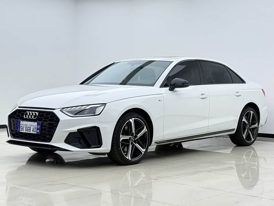Audi A4L 2024 40 TFSI Luxury Dynamic Edition