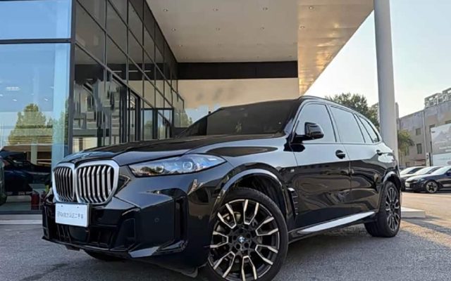 BMW X5 2025 xDrive 40Li Luxury M Sport Night Package