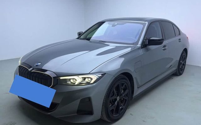 BMW i3 2022 eDrive 35 L