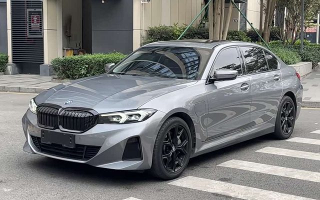 BMW i3 2022 eDrive 35 L