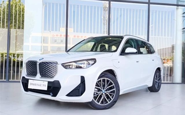 BMW iX1 2025 eDrive25L M Sport Package