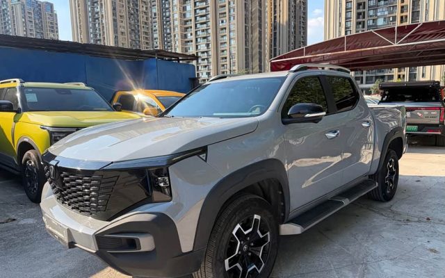 Changan Hunter 2024 Knight Edition Navigation Type Dual Motor Four-Wheel Drive Standard Box