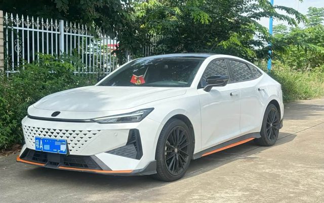 Changan UNI-V 2024 1.5T Premium Sports Edition