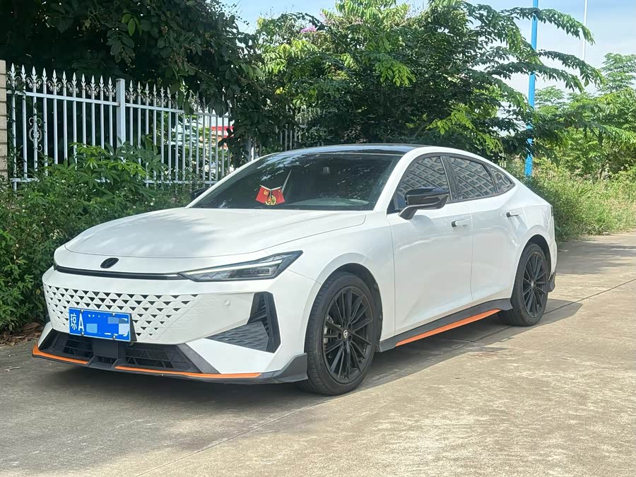 Changan UNI-V 2024 1.5T Premium Sports Edition
