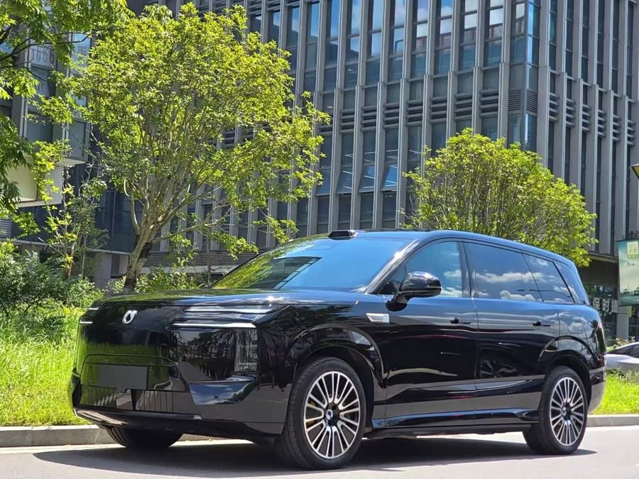 Denza N8L 2026 2WD Fast Charge Flagship