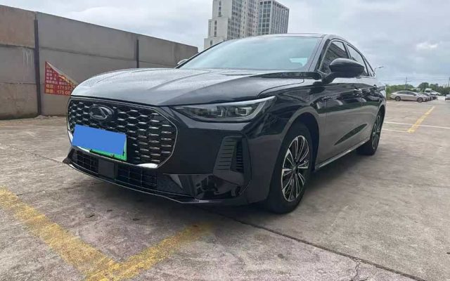 Fengyun A8L 2025 1.5TGDI 145km Standard