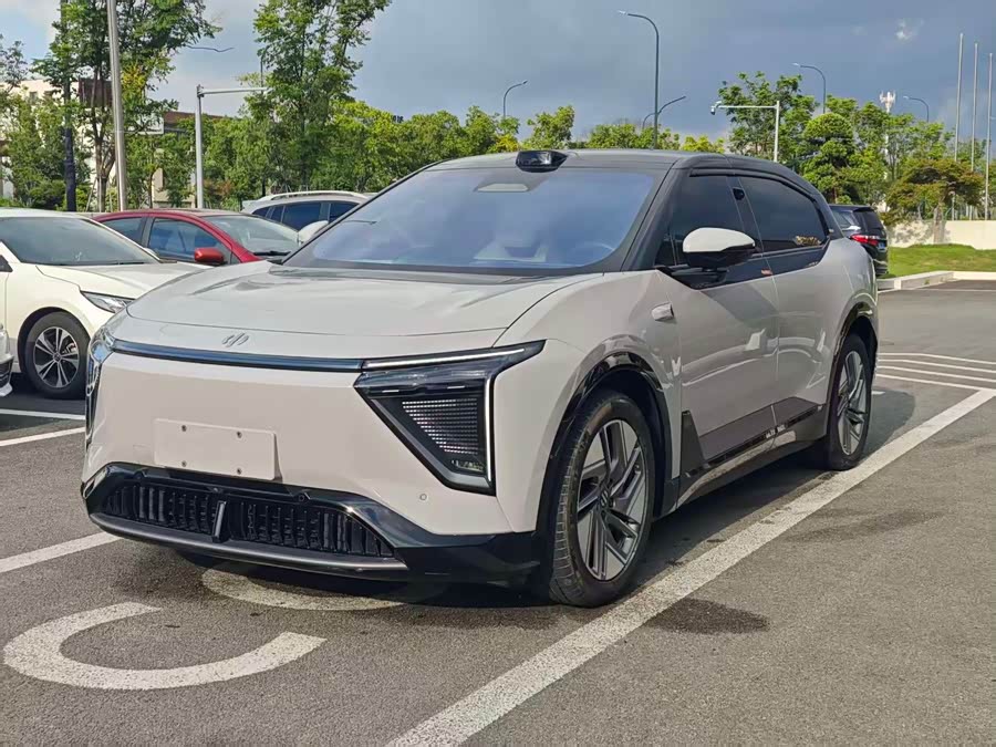 HiPhi Y 2023 560km Pioneer