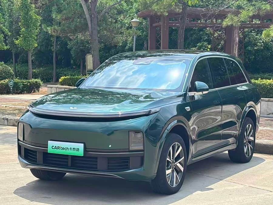 Li Xiang L8 2023 Pro
