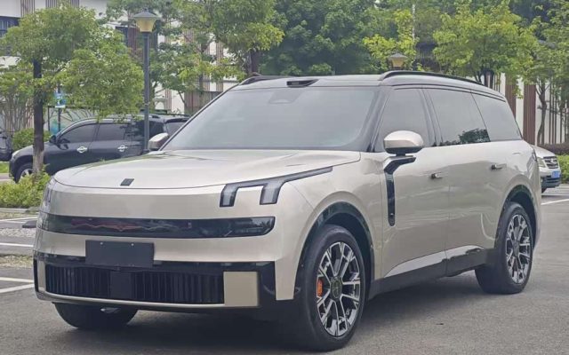 Lynk & Co 900 2025 1.5T Ultra 6-seater