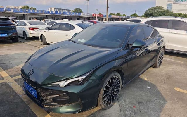 MG7 2023 1.5T DCT Elegant Version