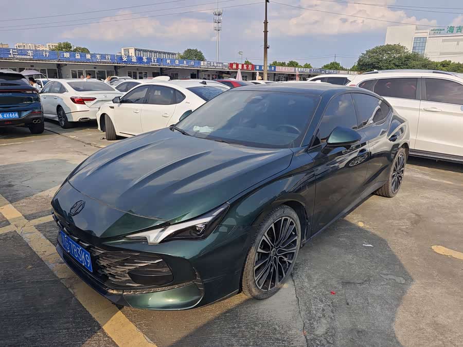 MG7 2023 1.5T DCT Elegant Version