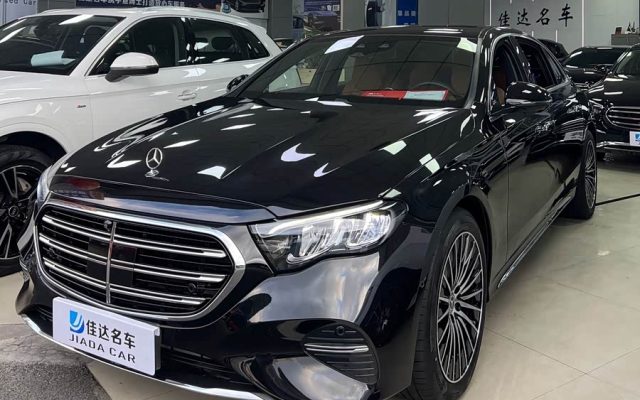 Mercedes-Benz E-Class 2025 E 300 L Luxury