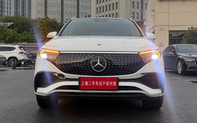 Mercedes-Benz EQA 260