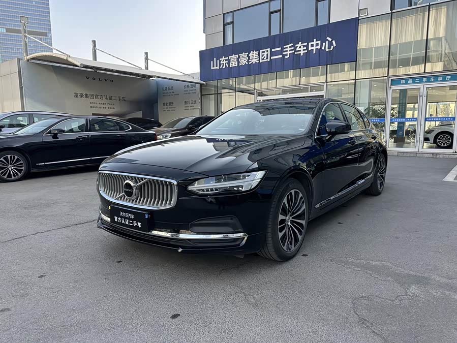 Volvo S90 2024 B5 Intelligent Luxury Edition